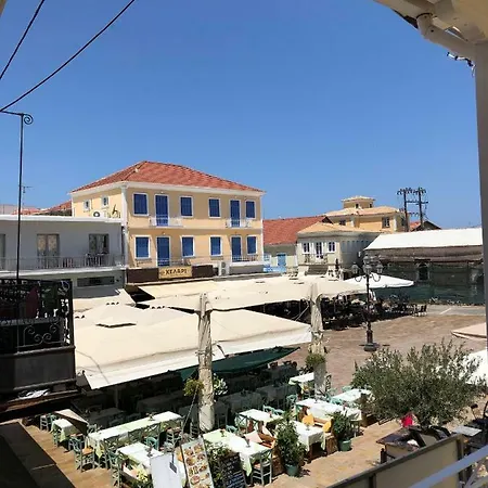 Square Lefkada City